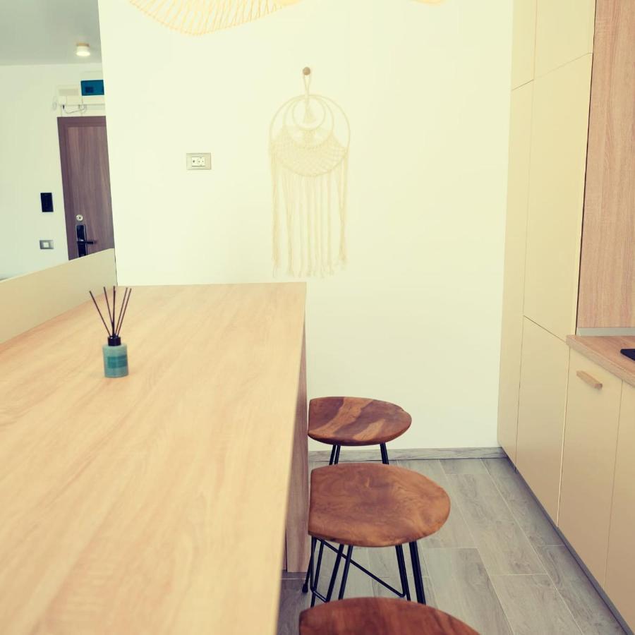 Cosmic Studios Nord10 By Alezzi นาโวดาริ ภายนอก รูปภาพ