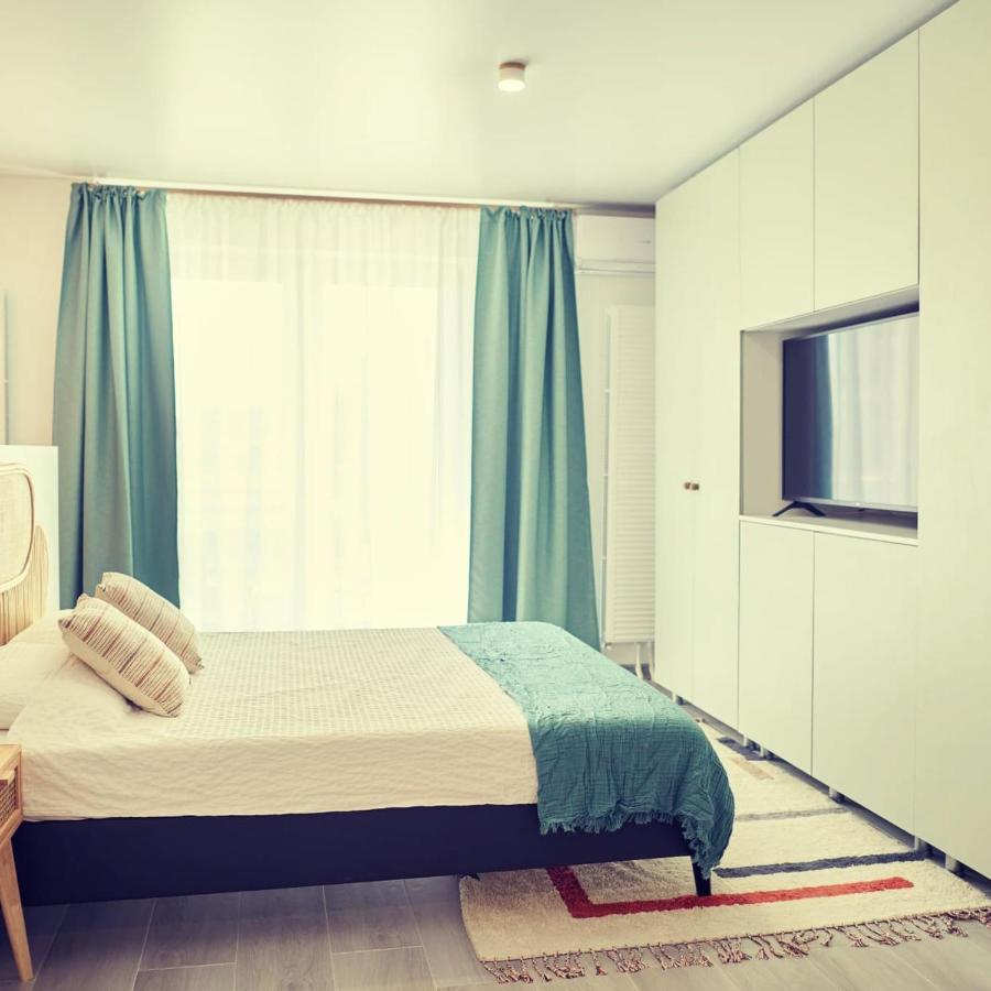 Cosmic Studios Nord10 By Alezzi นาโวดาริ ภายนอก รูปภาพ